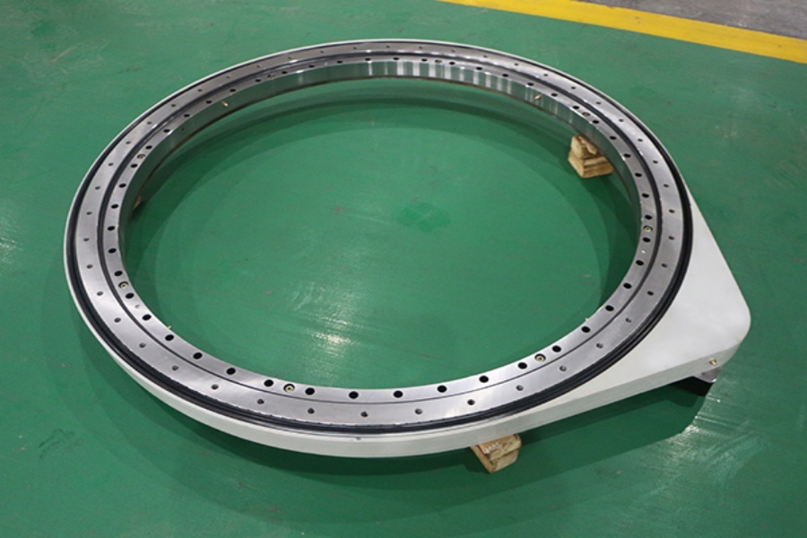 What is Spur Gear Slew Drive