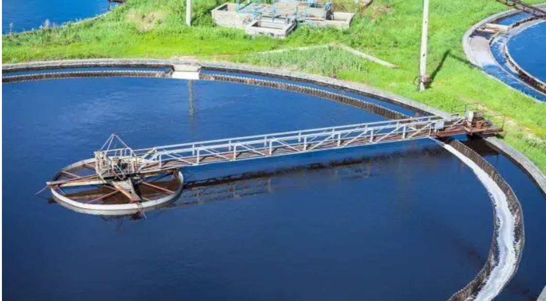 Slew Drives in Water Treatment: Powering Municipal Infrastructure